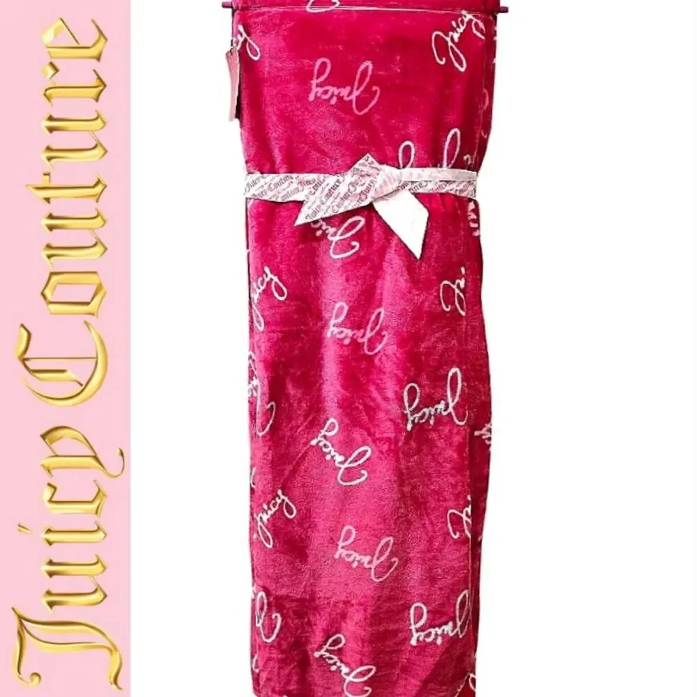 Juicy Couture Signature Logo Twin Plush Throw Blanket